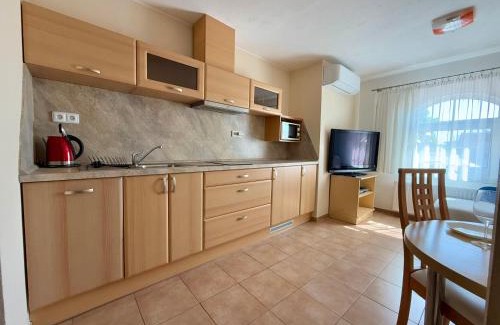 Hustenovice Casa | Penzion Apartmány Adamčík