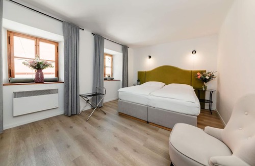 Znojmo Casa | Penzion Austis