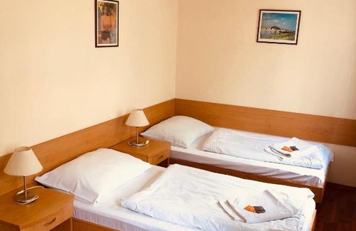 Sedlcany Casa | Penzion BOWLING Sedlcany