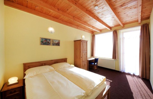 Pribram District Hotel | Penzion Folbr