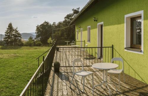 Kvasnovice Apartamento | Penzion Kozí zámek