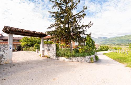 Slap Casa | Penzion Na Hribu