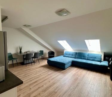 Chvalin Casa | Penzion Piller