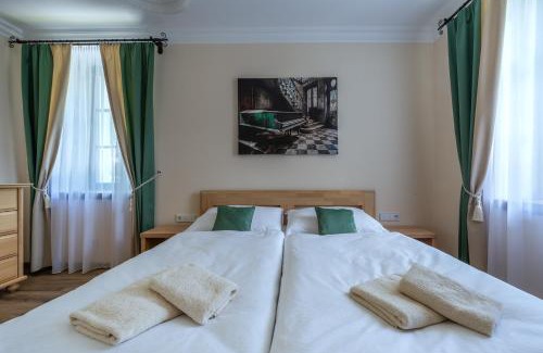 Benesov nad Cernou Casa | Penzion Pod Krásnou horou