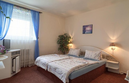 Zborovy Casa | Penzion Pod Zvonem