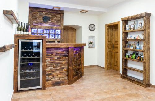 Benesov nad Ploucnici Casa | Penzion Růže