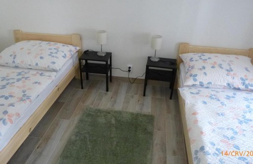 Novy Bor Casa | Penzion Sklář