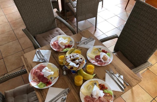 Novy Bor Casa | Penzion Sklář
