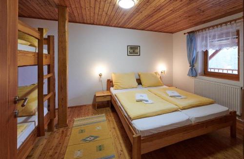Blansko Casa | Penzion U Strakatého Koně