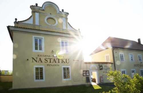 Dobris Casa | Penzion U tri statkaru