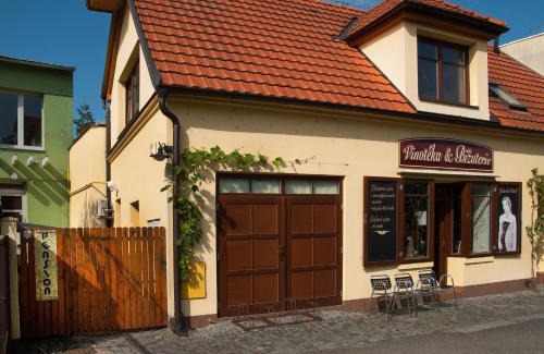 Nymburk Casa | Penzion U Vinotéky