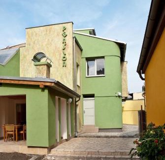 Nymburk Casa | Penzion U Vinotéky