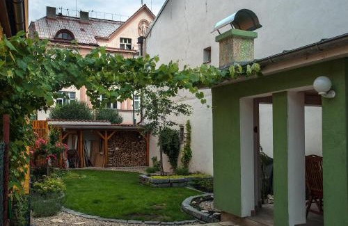 Nymburk Casa | Penzion U Vinotéky
