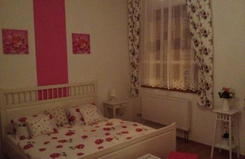 Cheb Casa | Penzion u Vlčků