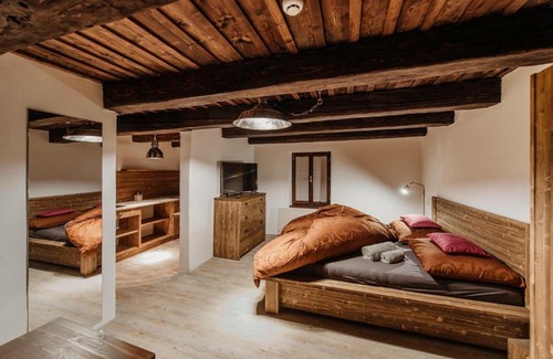 Pardubice Casa | Penzion Víno Hruška Pardubice