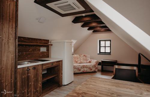 Pardubice Casa | Penzion Víno Hruška Pardubice