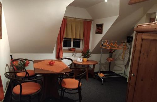 Rychnov nad Kneznou Casa | Penzion v chaloupce