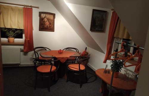 Rychnov nad Kneznou Casa | Penzion v chaloupce