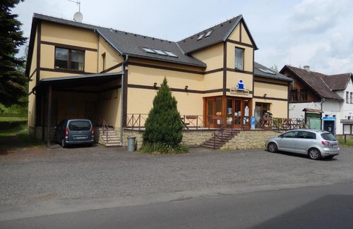 Srbska Kamenice Apartamento | Penzion v Infocentru