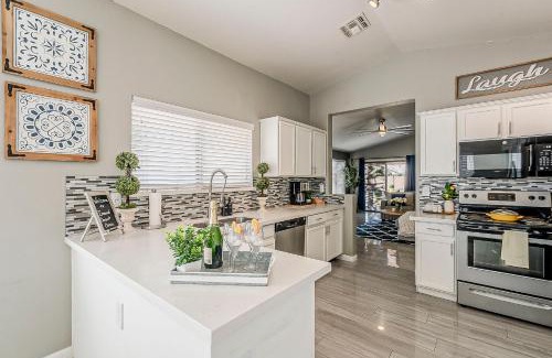 Springer Ranch Casa | Peoria Desert Oasis W Pool & Bbq Summer Getaway