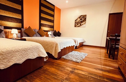 San Blas Cama Y Desayuno | Pepe's House Cuenca Hotel & Hostel