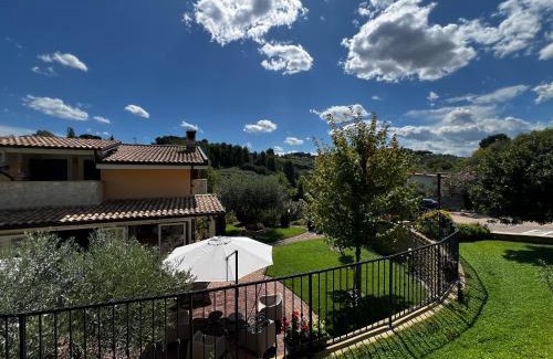 Pescara Cama Y Desayuno | Peperosa in collina B&B