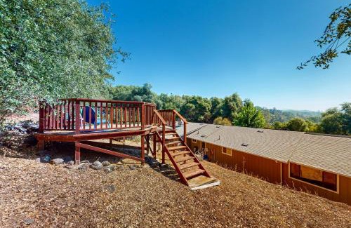 Jamestown Casa | Peppermint Falls Hideaway
