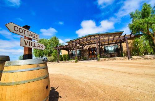 Temecula Complejo | Peppertree Lane Ranch - Seven-Acre Ranch in the Heart of Wine Country