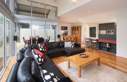 Dunsborough Casa | Peppy Tree House