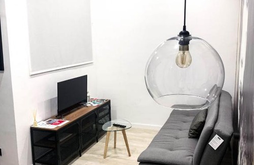 Malasaña Apartamento | pequeño apartamento reformado en el centro ALQUILER TEMPORAL