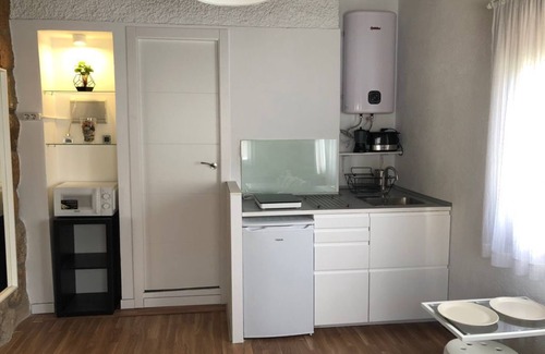 Manzanares el Real Apartamento | Pequeño y acogedor estudio con jardín situado al pie de La Pedriza.