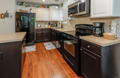 Lake Lure Cabaña | Perch and Pine Cottage sleeps 6, lake access firepit