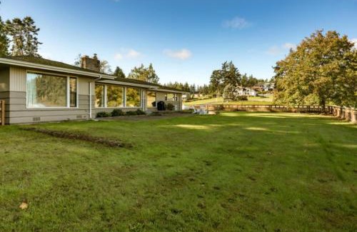 Oak Harbor Casa | Perch - Balda Getaway