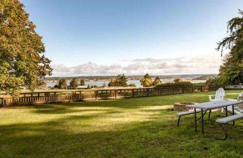 Oak Harbor Casa | Perch - Balda Getaway