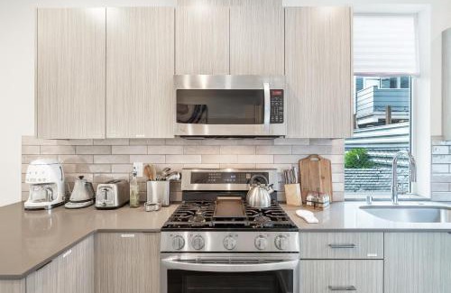 Maple Leaf Casa | Perch - Roosevelt Retreat