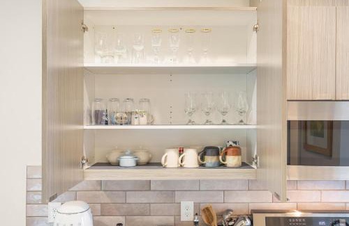 Maple Leaf Casa | Perch - Roosevelt Retreat