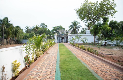 Jaffna Casa | Perched on the edge of the escarpment, experience Sri Lanka's Northern heritage.
