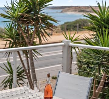 Port Willunga Casa | Percival Point - Port Willunga - C21 SouthCoast Holidays