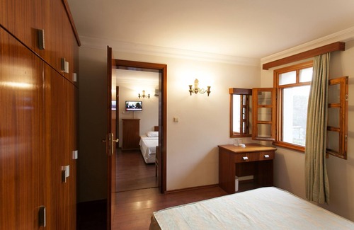 Oludeniz City Center Hotel | Perdikia Beach Hotel