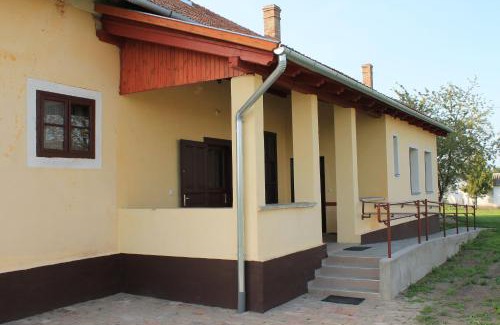 Mezohegyes Casa | Peregi Vendégház