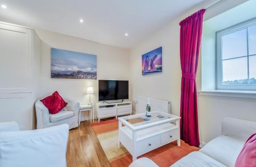 Fintry Casa | Peregrine Cottage