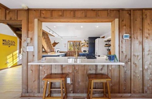 Clear Spring Cabina | Peregrine's Perch - Cabin Overlooking the River!