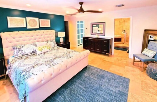 Omega Bay Estates Casa | Perfect 4 bed 2.5 Bth Family Vacation Home w/ Pool