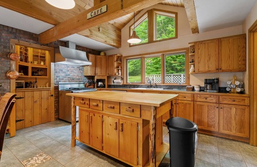 Town of Hope Casa | Perfect ADK Retreat! Private, On River & Near Lake! Game Room, Hot Tub, Pets Ok