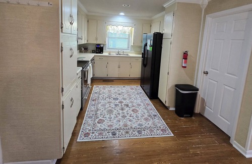 Pansey Casa | Conveniently near National Peanut festival fair grounds. Oct 31-Nov 9.