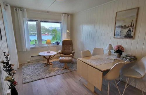 Skjervoy Apartamento | Perfect apartment for whale safari at Skjervøy!