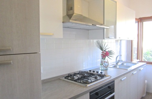 Solanas Villa | Perfecta ubicación junto a la playa, a 40 metros del mar. (Wi-Fi gratis)