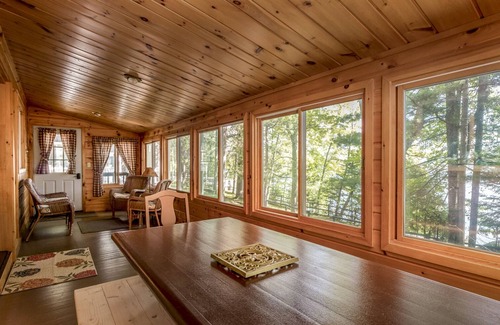 Minocqua Casa | Ipswich Cabin en el lago Minocqua