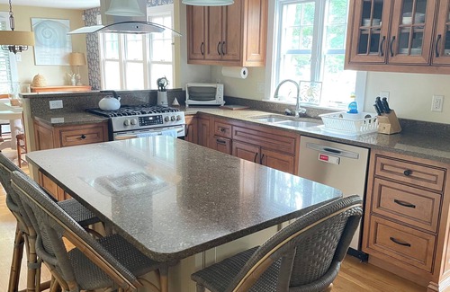 North Falmouth Casa | Perfect Cape - 1 Mile to Old Silver Beach, 3 bed, 2 bath, Game Room, Central AC