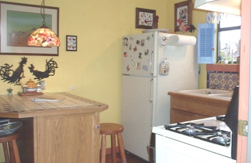 Vecinos Del Bosque Casa | Casita perfecta para dos; 5 min del casco antiguo